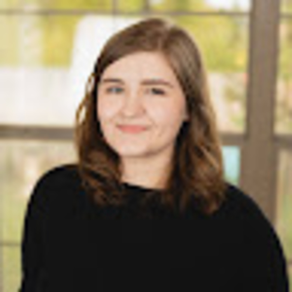 Meet your Posher, Lauren